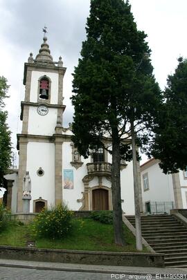 Vista parcial da fachada