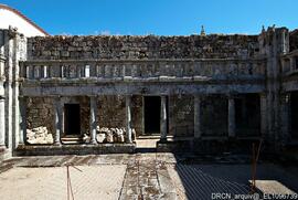 Claustro