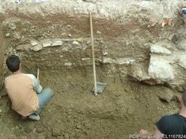 Sondagens  arqueológicas