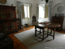 Fotografia do interior e do exterior do imovel