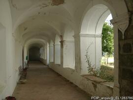 Claustro