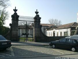 Exterior - Portão do Terreiro