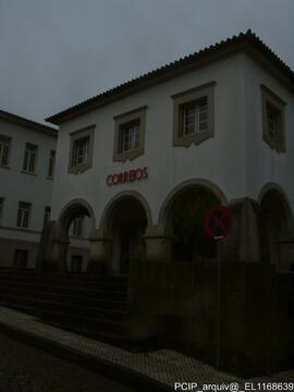 Fotografia: exterior das instalacoes