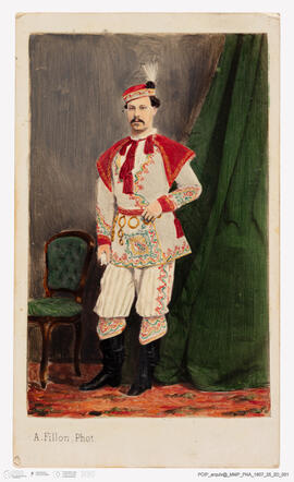 Álbum com fotografias do Baile de Máscaras de Carnaval de Fevereiro de 1865 no Paço Real da Ajuda