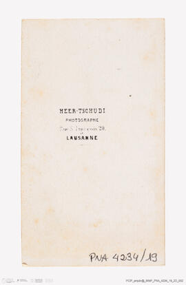 Álbum com retratos de membros das famílias reais europeias