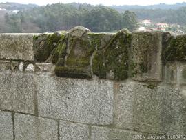 Capela de São Torcato, Monumento Nacional, pátio ajardinado (claustro)