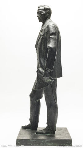 Estátua de Fausto de Figueiredo - Estudo