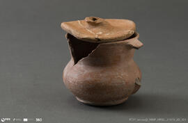 Urna cinerária com testo