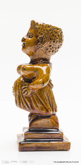 Castiçal Figurativo