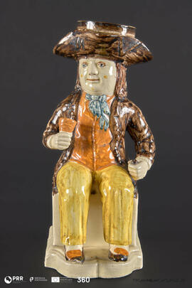 Jarro antropomórfico