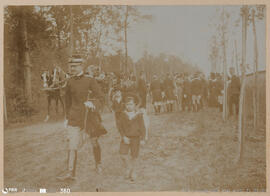 Álbum fotográfico - Passeios no Campo; saltos a cavalo; etc