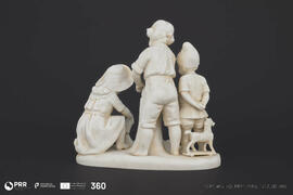 Grupo de três figuras