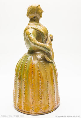 Garrafa: Mulher Tocando Guitarra