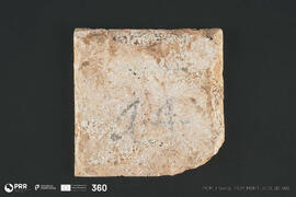 Azulejo frontal de altar, representa Coelho