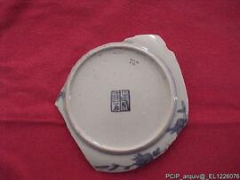 Achados arqueológicos: porcelanas