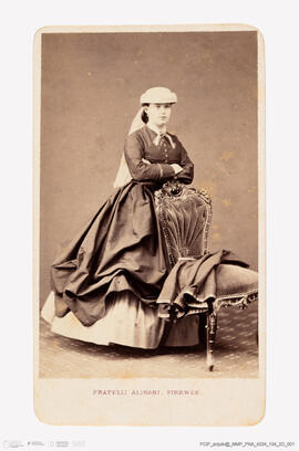 Álbum com retratos de membros das famílias reais europeias