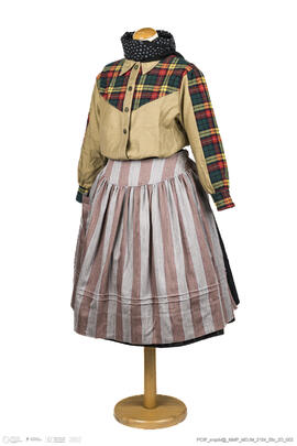 Traje Completo de Trabalho Feminino