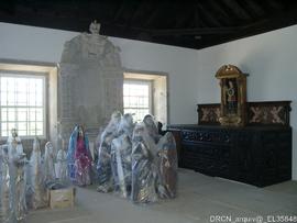 Sala da Confraria das Almas-esculturas acondicionadas