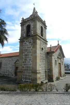 Fachada principal e lateral