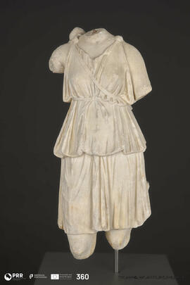 Escultura de Artemisa (Doação Bühler-Brockhaus)