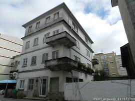 Vista geral do imóvel e área envolvente