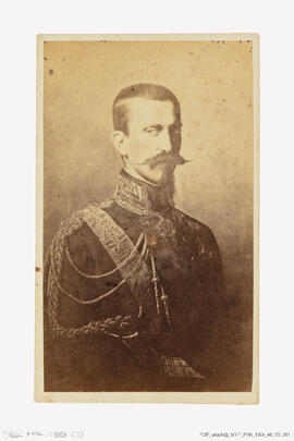 Álbum com fotografias famílias reais europeias