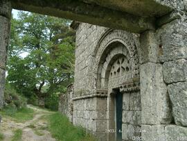 Portal da igreja e portal de entrada