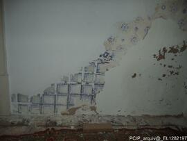 Imóvel sito á Rua de Avis 71 a 77