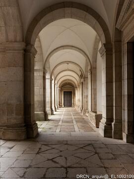 Claustro