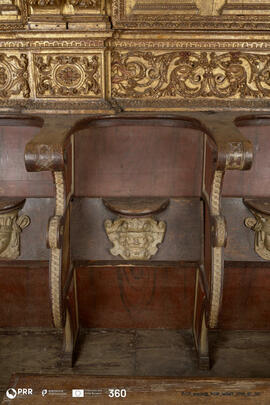 Misericórdia (9ª lado poente,figura humana, nível superior)