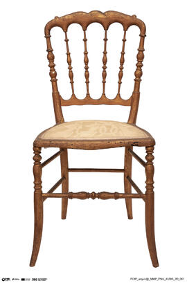 Cadeira em Madeira Dourada