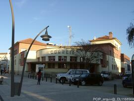 Fotografia: exterior das instalacoes