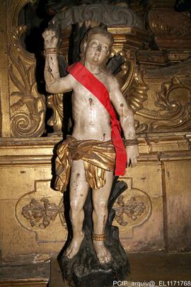 Fotografia do imovel: mobiliario. esculturas, pinturas, elementos arquitectonicos, portas, janelas.