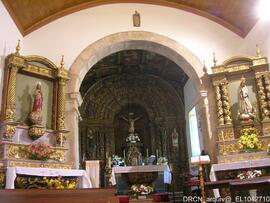 Capela-mor e retábulos laterais