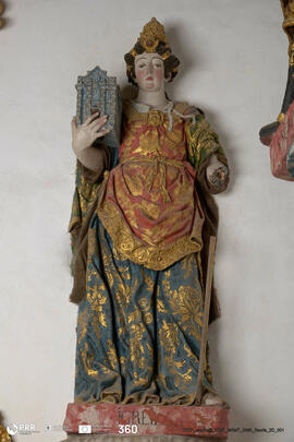 Escultura alegoria à Igreja