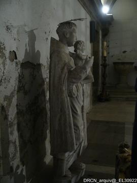 Escultura São Bento - Nave da igreja / Apeamento