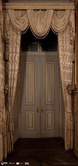 Reposteiro e Sanefas