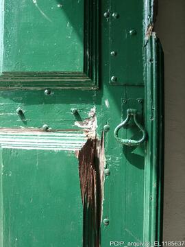 Detalhe da porta de entrada