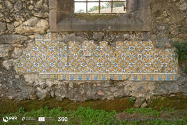 Painel de azulejos - Claustro Refeitório