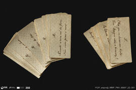 Jogo com cartões (75) de perguntas e respostas