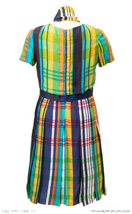 Casaco, cinto e vestido/Feminino