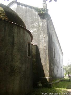 Fotografia exterior: fachadas e area envolvente