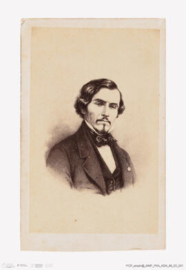 Álbum com retratos de membros das famílias reais europeias