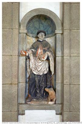 Escultura “Domingos de Gusmão”