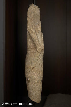 Estátua de guerreiro