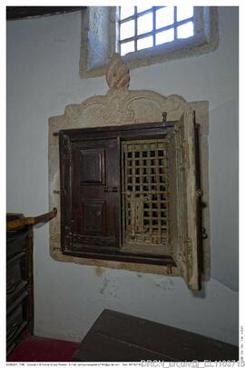 Armário de sacristia