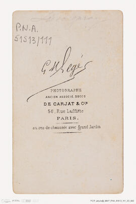 Álbum com retratos de membros das famílias reais