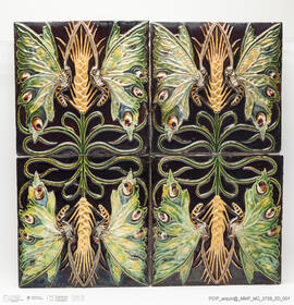 Painel de Azulejos Espiga e Borboletas