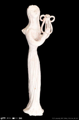 Escultura de suspensão - Menina com Lira