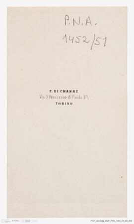 Álbum fotográfico - Álbum de fotografias com retratos de familiares da rainha D. Maria Pia